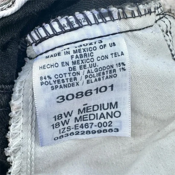 Lee Black Denim Plus Size Relaxed Fit High Rise Straight Leg Mom Jeans Size 36” - Picture 5 of 7